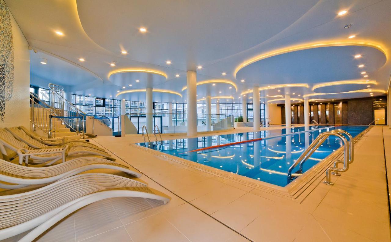 Aqua Resort Apartments-Aqua Park No Limit, Parking Kolobrzeg Bagian luar foto