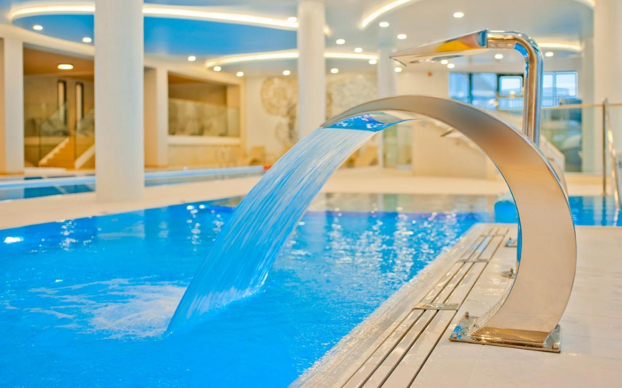 Aqua Resort Apartments-Aqua Park No Limit, Parking Kolobrzeg Bagian luar foto