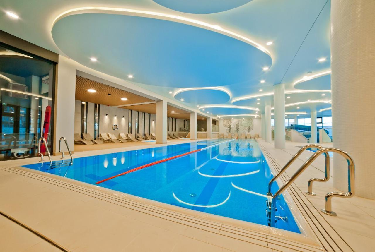 Aqua Resort Apartments-Aqua Park No Limit, Parking Kolobrzeg Bagian luar foto