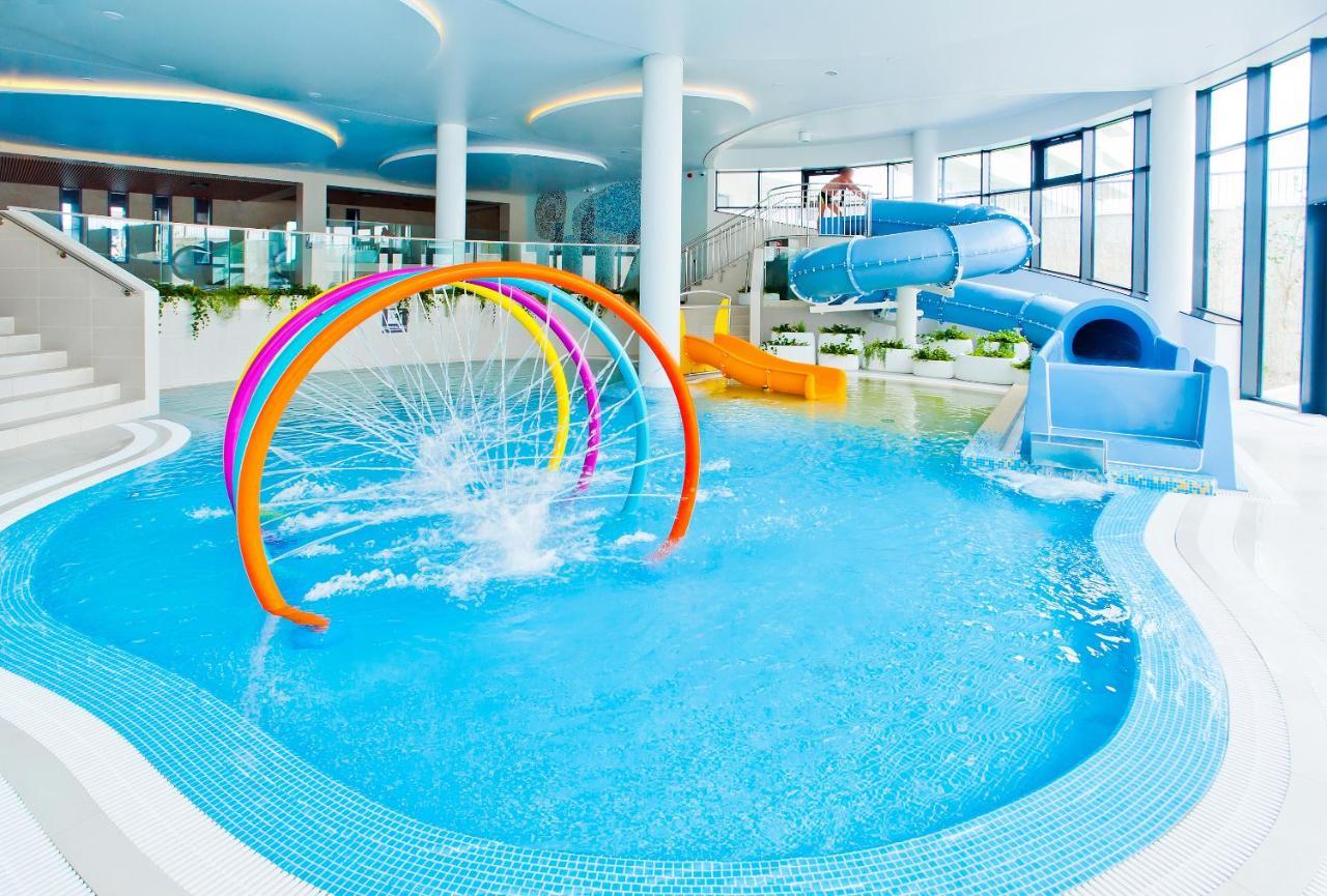 Aqua Resort Apartments-Aqua Park No Limit, Parking Kolobrzeg Bagian luar foto