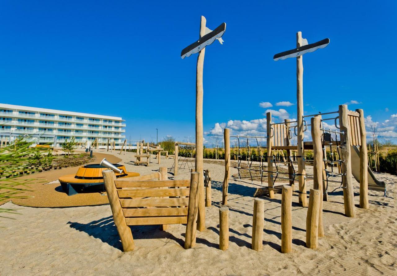 Aqua Resort Apartments-Aqua Park No Limit, Parking Kolobrzeg Bagian luar foto